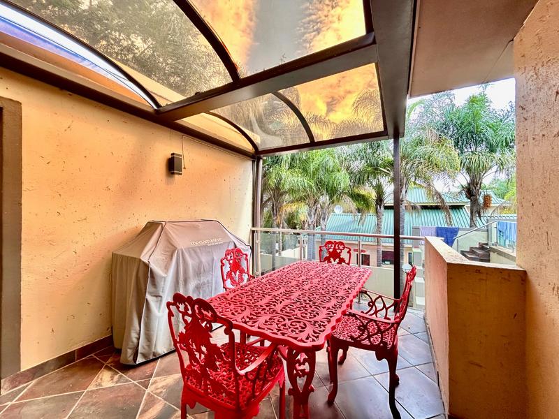 4 Bedroom Property for Sale in Caribbean Beach Club North West